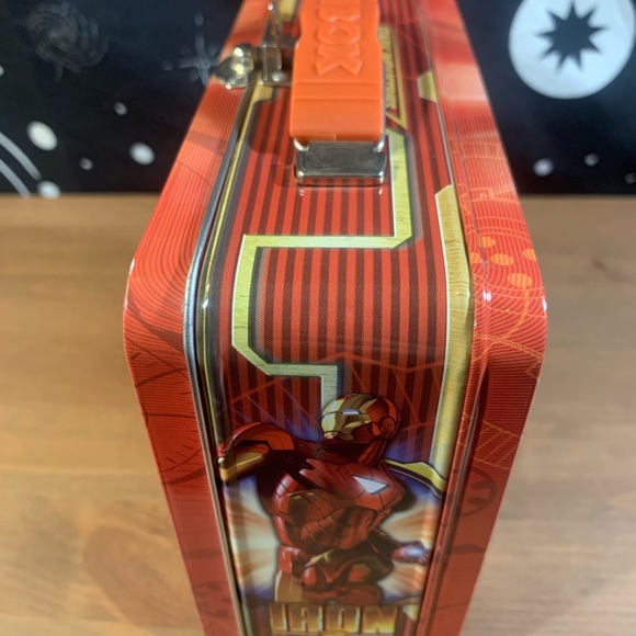 Iron Man 2 the Movie Tin Box Co 2010 Mini Collectible Lunchbox Marvel - Picture 12 of 16